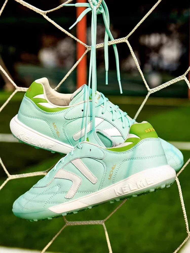 Mens Football Boots TF/FG Professional Field Football Shoes Anti-slip Outdoor Turf Training Shoes Outdoor Walking Shoes