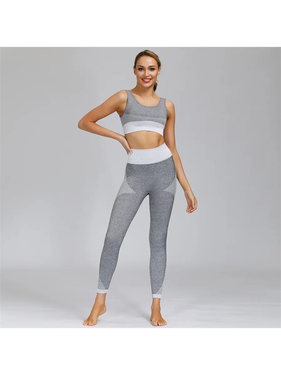 Seamless bra shorts trousers suit yoga clothes fitness clothes side-length vertical strip jacquard three-piece set