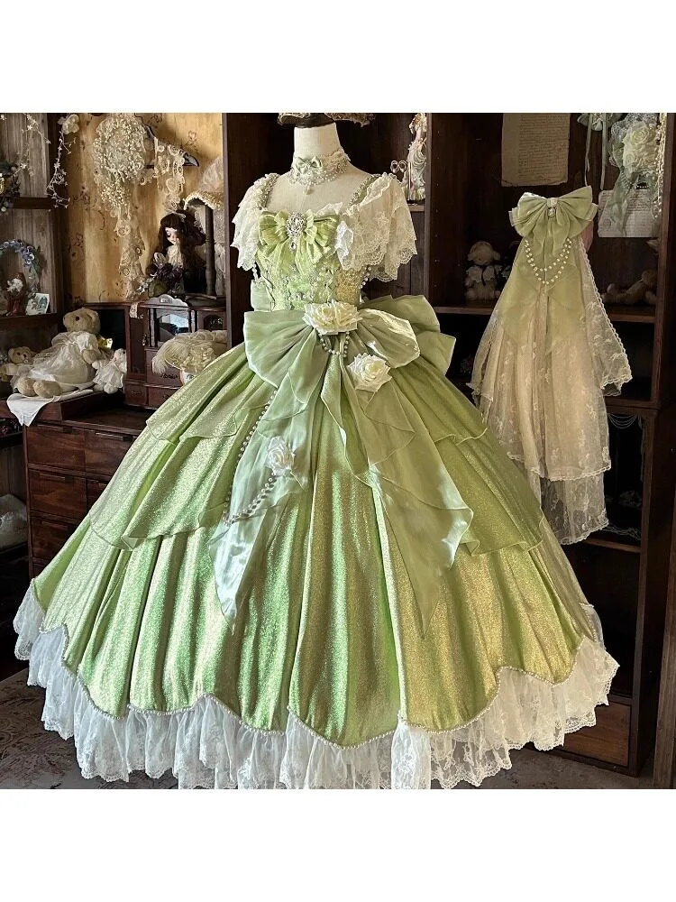 

A light luxury and niche green birthday coming-of-age gift puffy dress