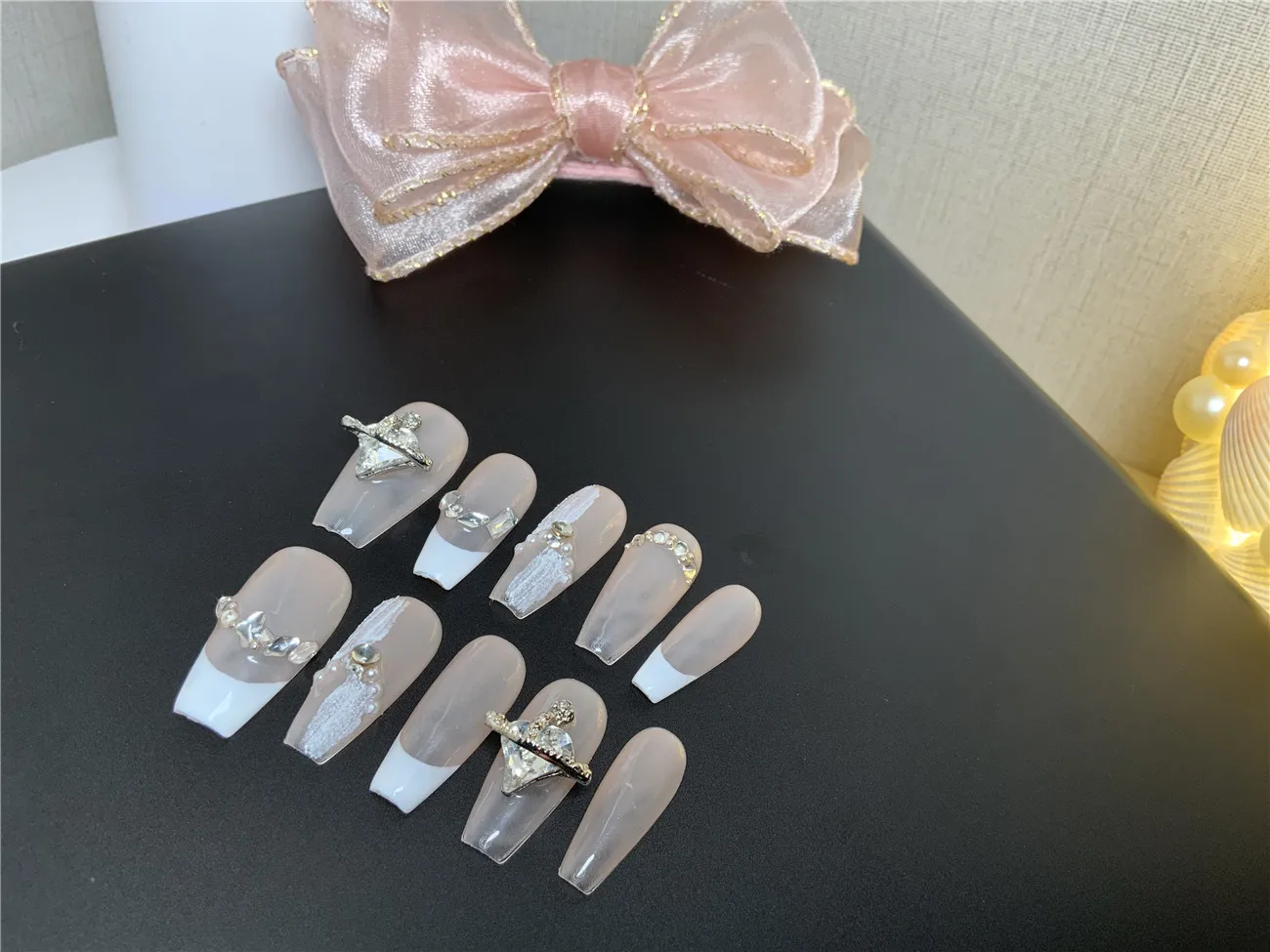 Luxury 10Pcs /Set Full Cover False Glue Press on Nails French White Pink Beige Long Handmade Removable Rhinestone Pearl Diamond