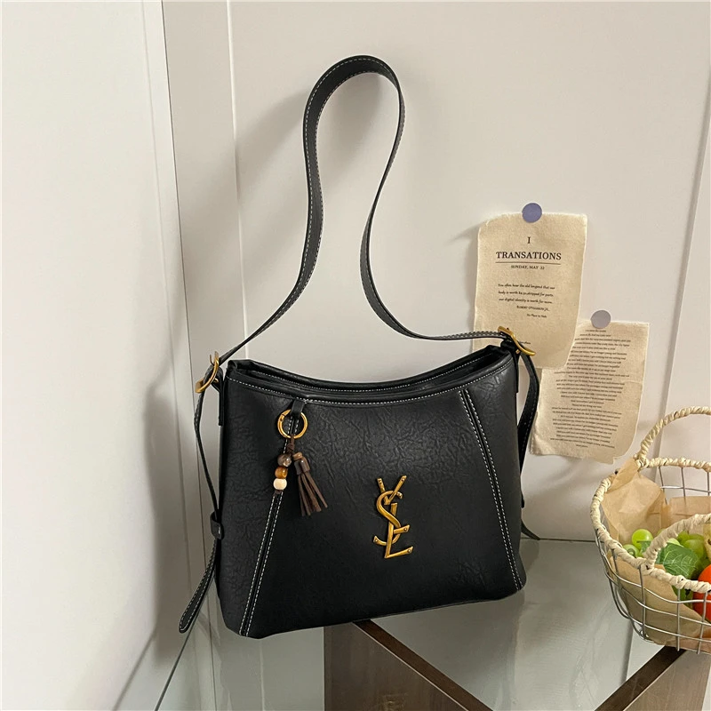 

Elegant Classic Ladies Leather Handbag Crossbody Bag Shoulder Messenger Tote By Luxury Brand Designer For Everyday Use