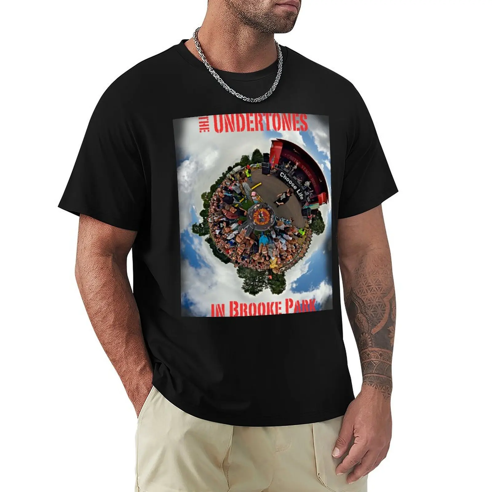

Teenage kicks - The Undertones play Brooke Park T-Shirt football t shirt man t shirt sports fans baggy shirts mens t shirts pack