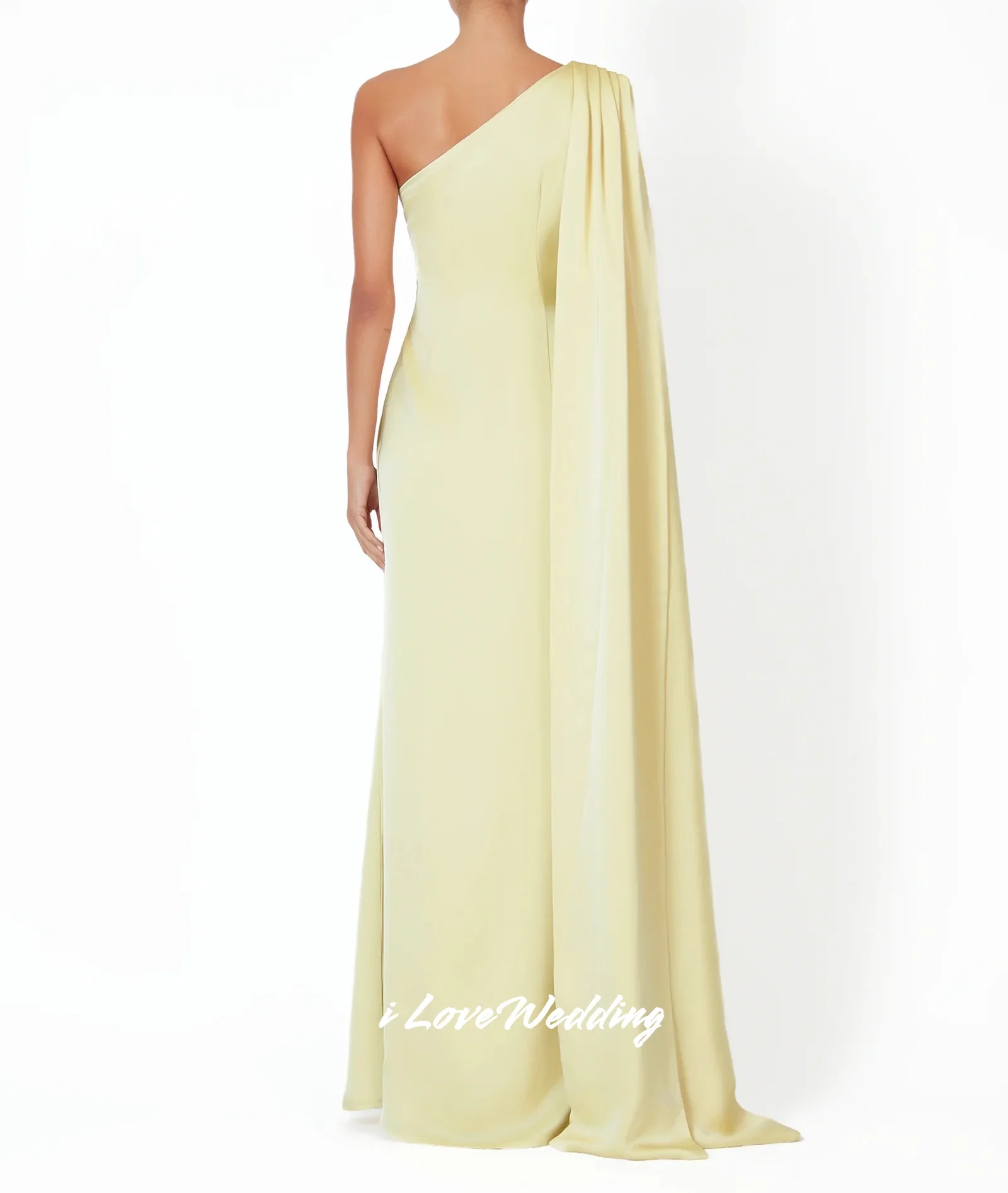 Hellgelbes One-Shoulder-Abendkleid 2025, Satin, ärmellos, Meerjungfrau-Schal, plissiert, bodenlang, Hochzeitskleid, individuell gestaltet