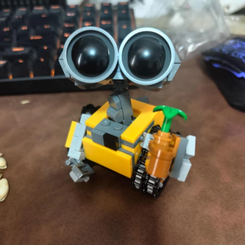 All new Disney Mini Wall-E Block Kit MOC Creative Technologies classic movie model block assembly DIY toy gift for kids