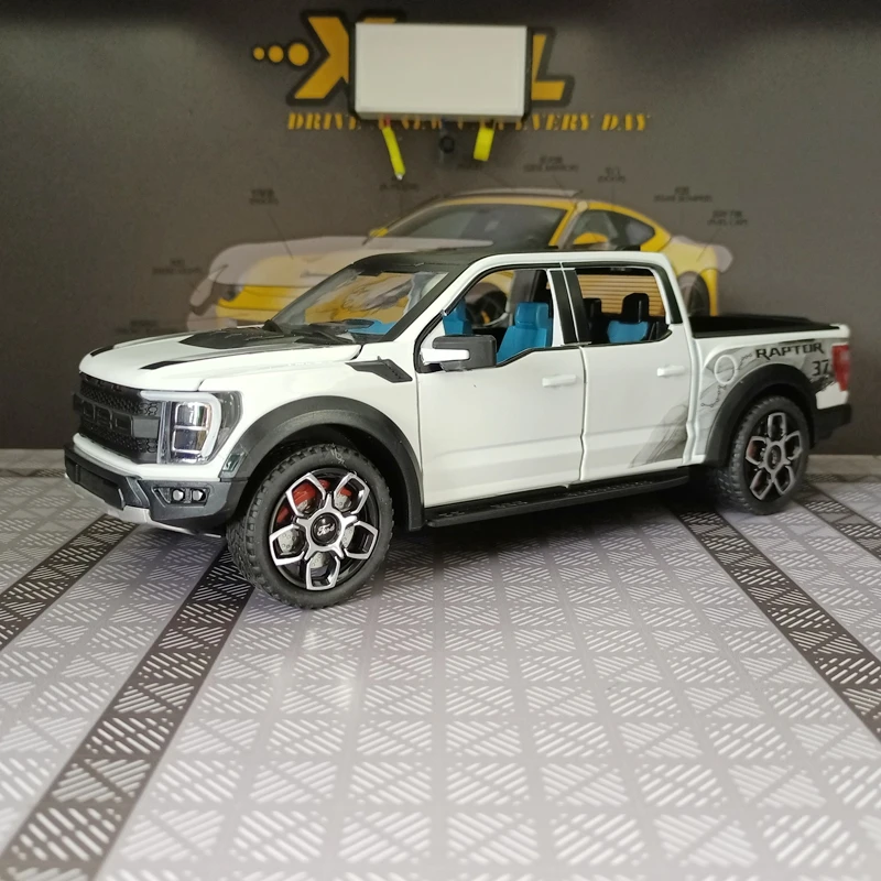 

1:20 Ford Raptor F-150 коллекция украшений из сплава, дверь можно открыть, возврат звука и света, пикап внедорожников
