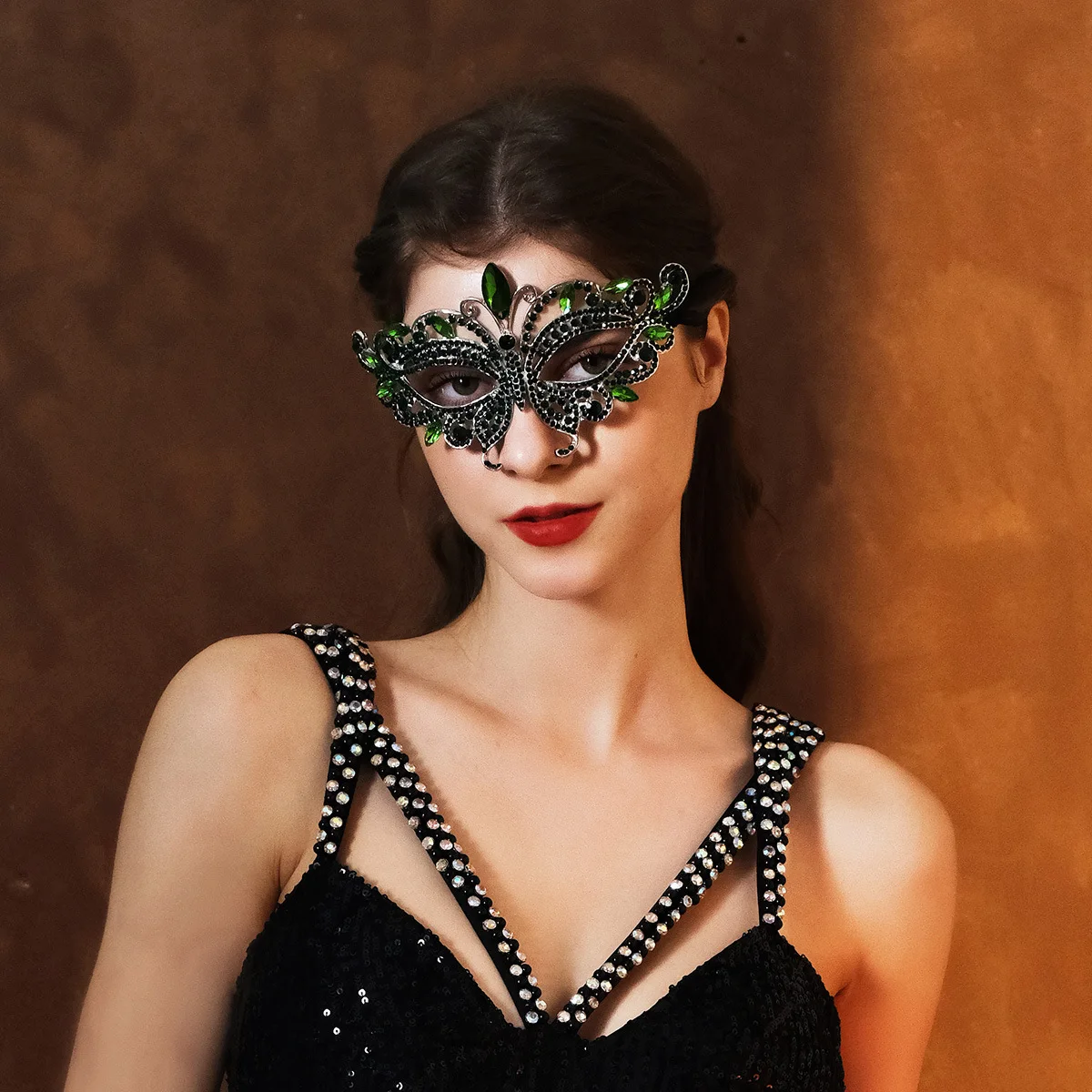 Halfgelaats Halloween-masker voor westerse high-end feest, luxe legering met diamanten ingelegd bruidmasker voor dans december