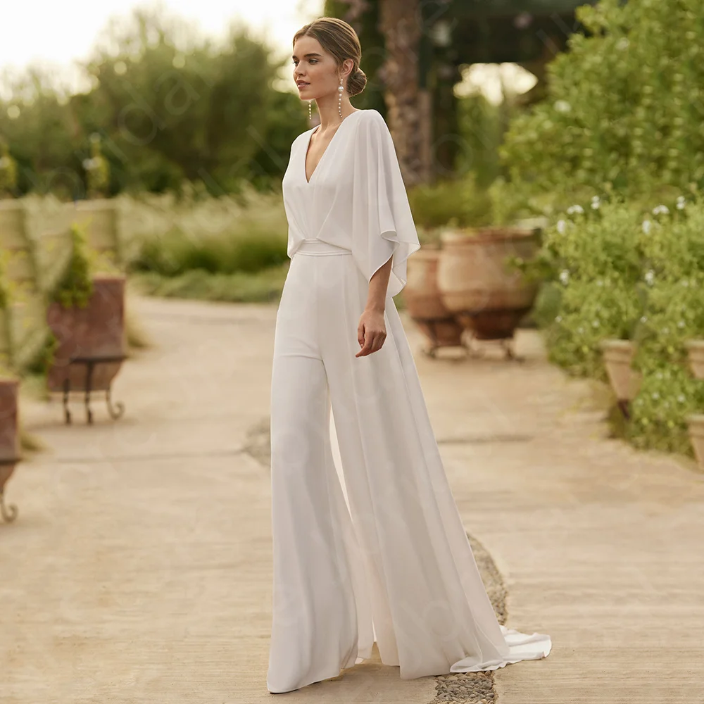 

Latest Holy White Wedding Dresses Pants Suite Bridal Gowns V Neckline Bride Dress 3/4 Sleeves Beach JumpSuit Gowns Back Out