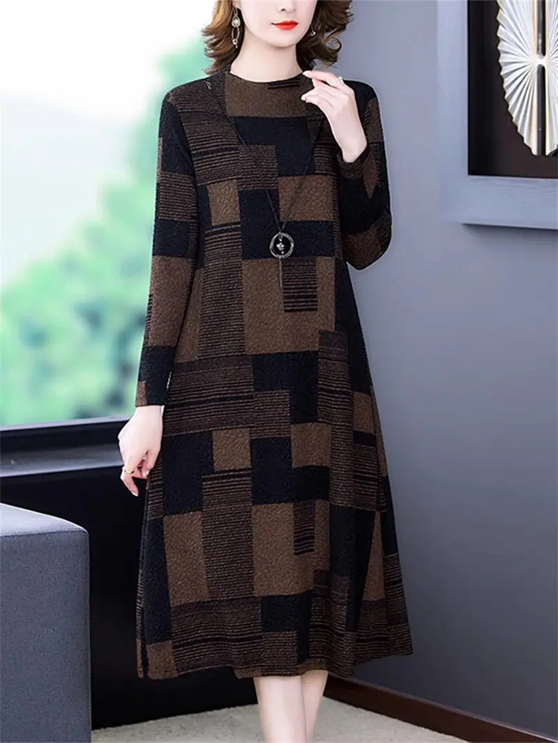 

2023 Noble Woman Middle-Aged Mother Knitted Dress Large Size Fashionable Autumn And Winter Plush Thickened Bottom Dress Z4516