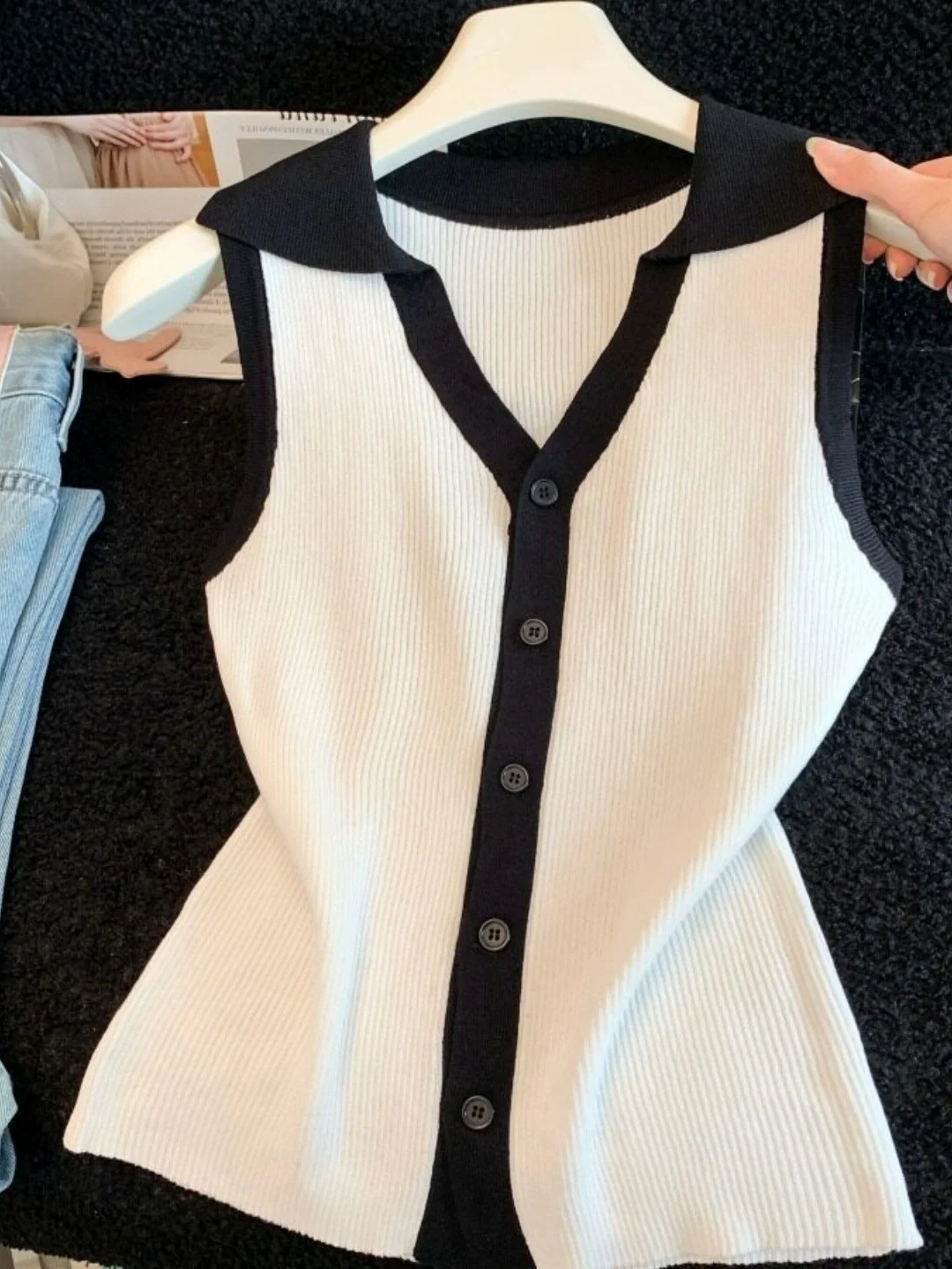 

Korean Style Slim Fit Knitted Vest Women's Summer Outerwear Sleeveless Collar Single Button Soft Nylon Polyester Fiber