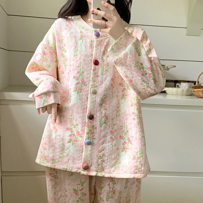 

Осенне-зимние женские пижамы, новая модель, корейская версия, пижамный комплект, кардиган с длинными рукавами и цветочным принтом, утепленная домашняя одежда, сохраняющая тепло