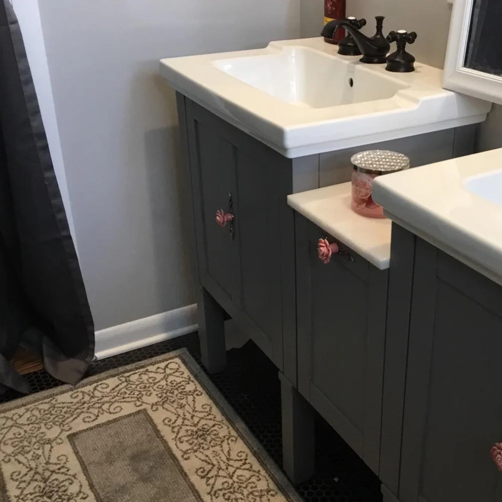 

2Pcs Vintage Bronze Rose Cabinet Handle Bar Ceramic Single Hole for Wardrobe Drawer Home Furniture Accent Handle