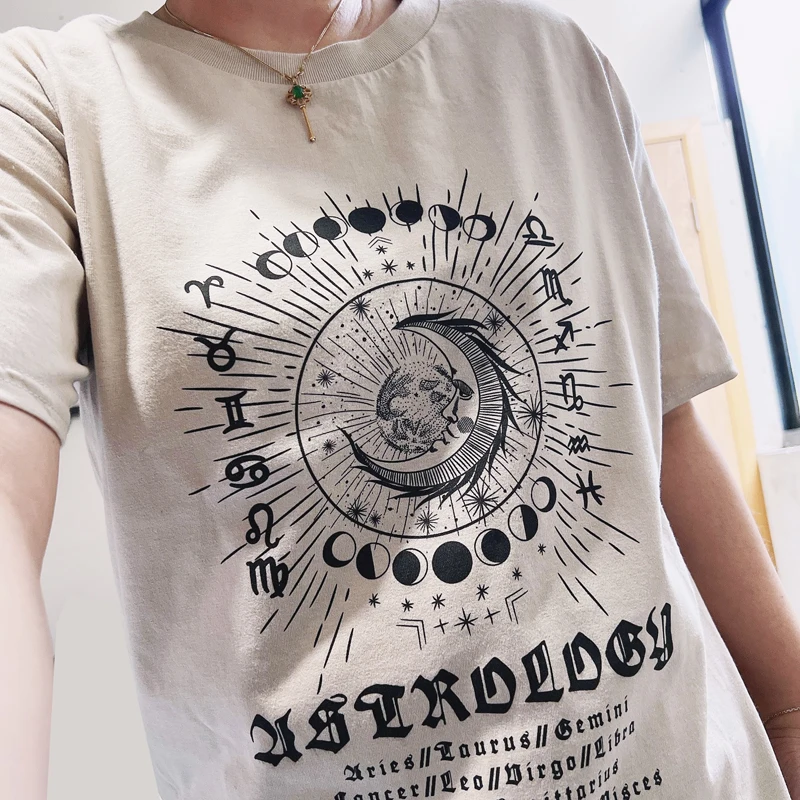 1pcs Astrology 80s 90s American Vintage  Printed Women Graphic Tees White Cotton Oversized Style T Shirt Ins Fashoin Tops