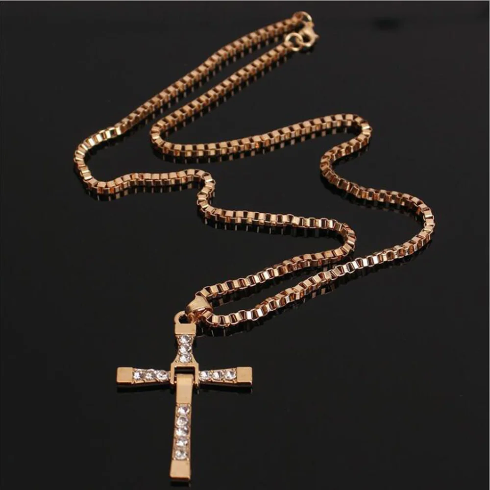 New Fast and Furious 7 Moive Cross Tourette Necklace Dominic Toretto Crystal Jesus Cross Pendant Necklace For Men Gifts Jewelry