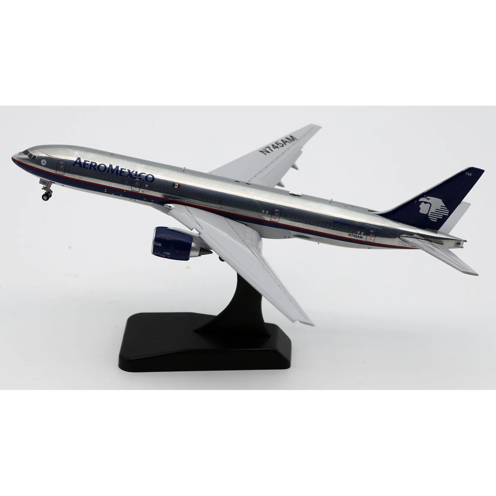 XX40025A Alloy Collectible Plane Gift JC Wings 1:400 Aeromexico Boeing B777-200ER Diecast Aircraft Jet Model N745AM Flap Down