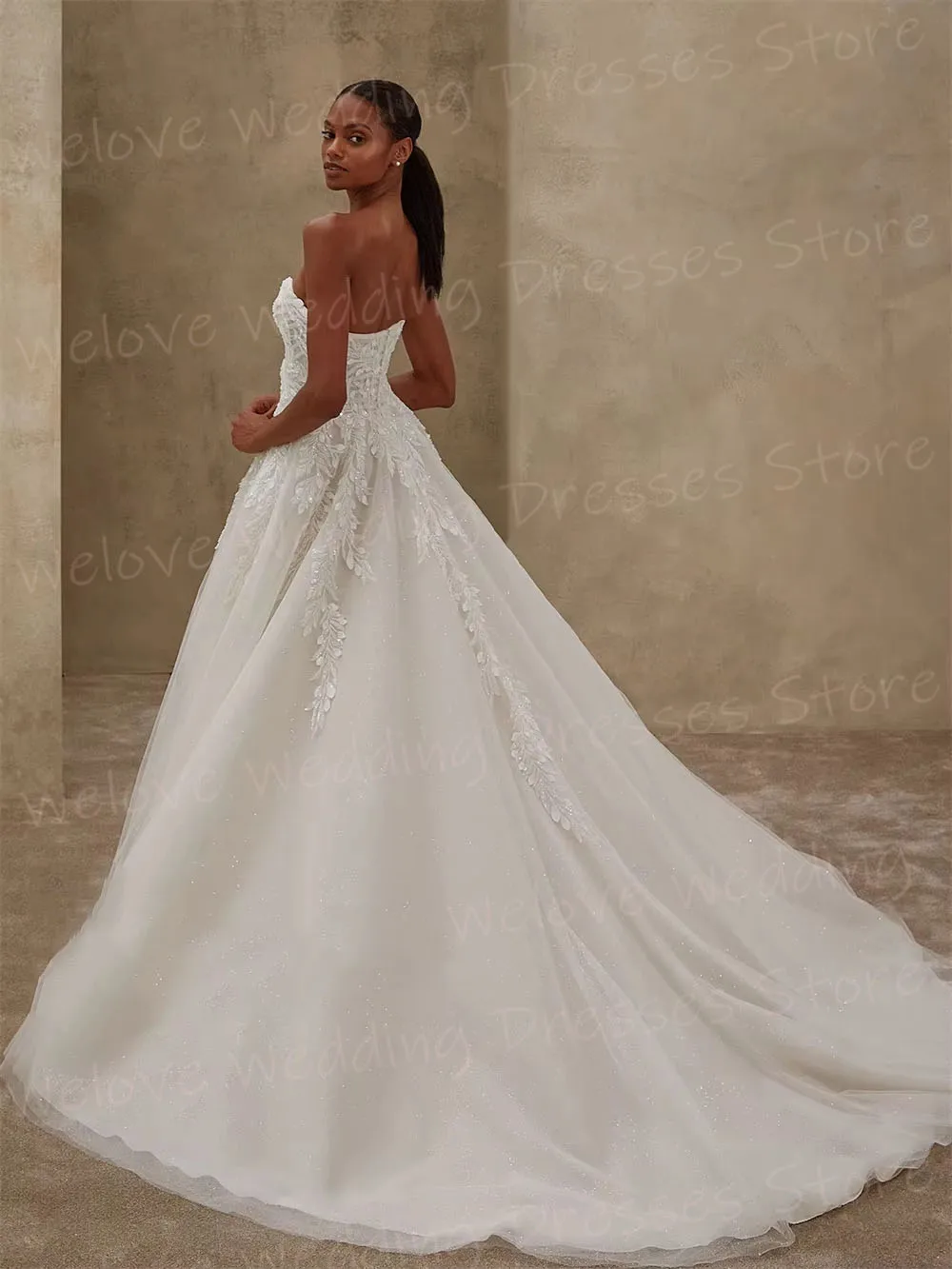 Magnifique ligne A pour femmes, avec des Appliques en dentelle, épaules dénudées, robes De mariée personnalisées