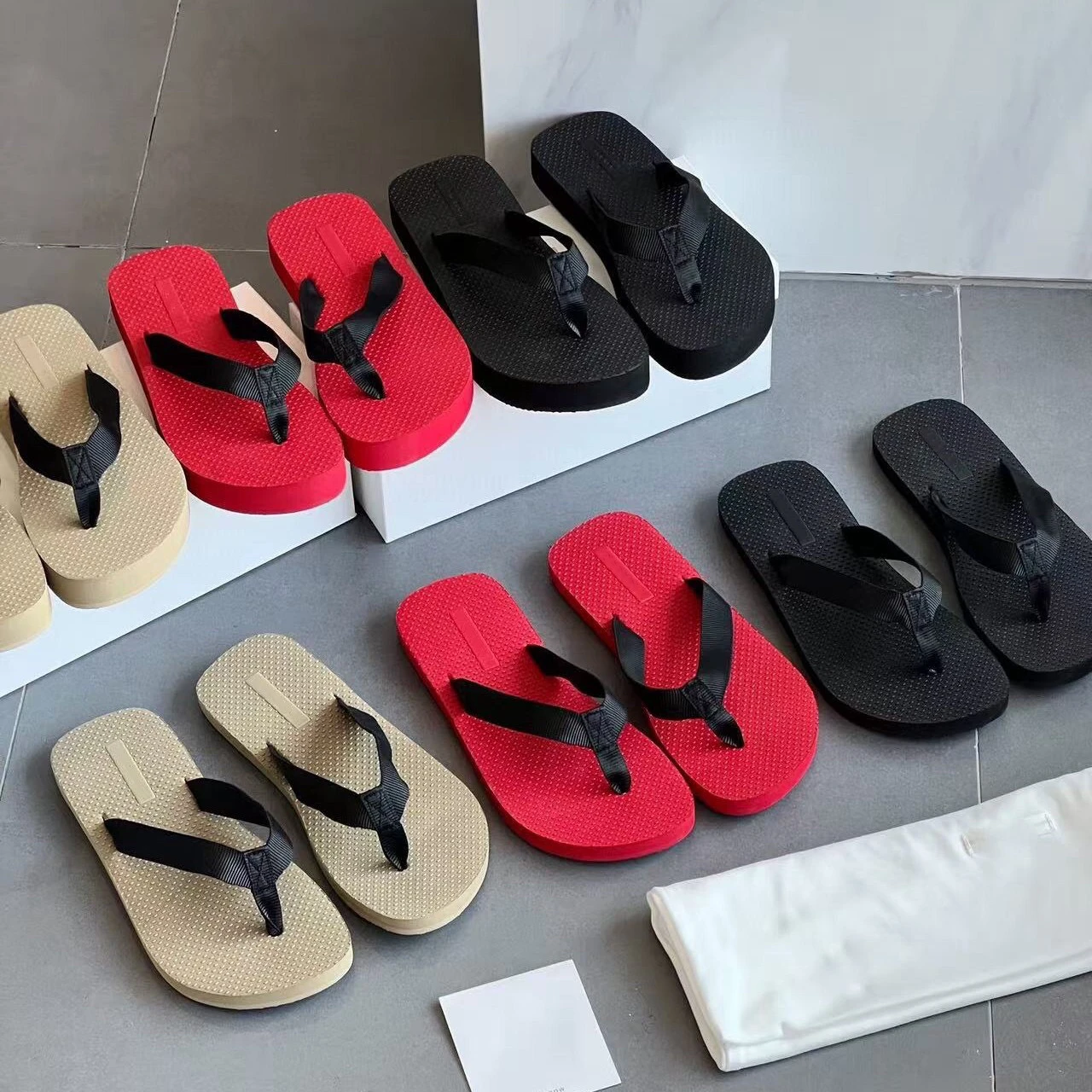 

Новинка 2023 года, повседневные тканые нескользящие пляжные сандалии на плоской подошве, женские уличные тапочки, дышащие спортивные тапочки для отдыха