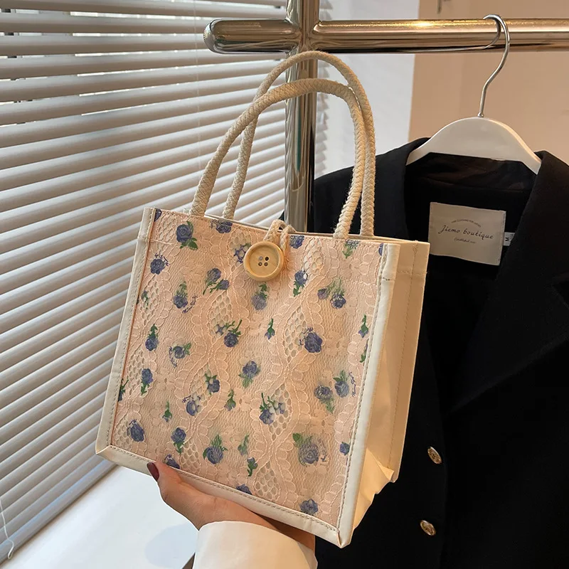 

Стильная женская сумка из конопли. Симпатичная белая льняная дорожная сумка с застежкой на пуговицы, прочная и моющаяся, идеально подходит для работы или прогулок.