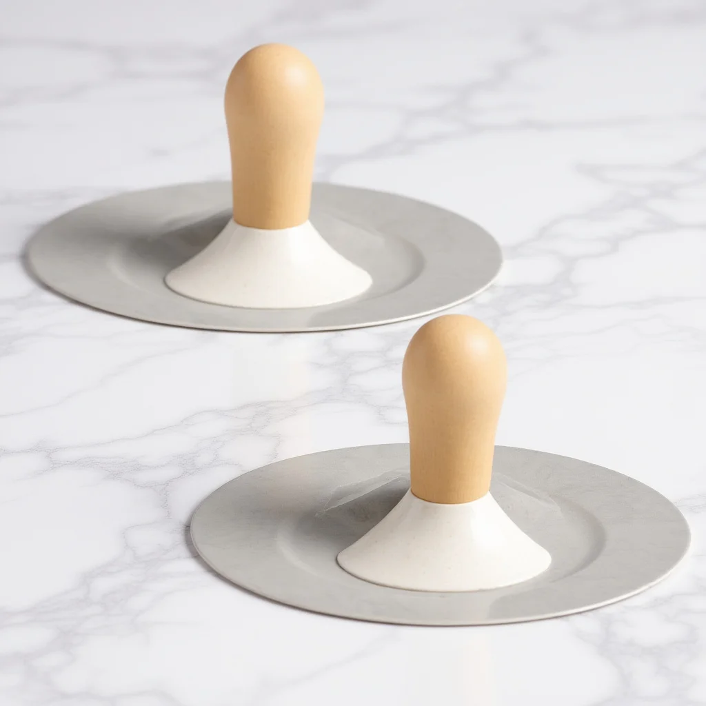 2 قطعة الصنج النحاسي مقبض خشبي معدني خفيف الوزن أداة قرع اليد لأداء موسيقى الرقص الشرقي