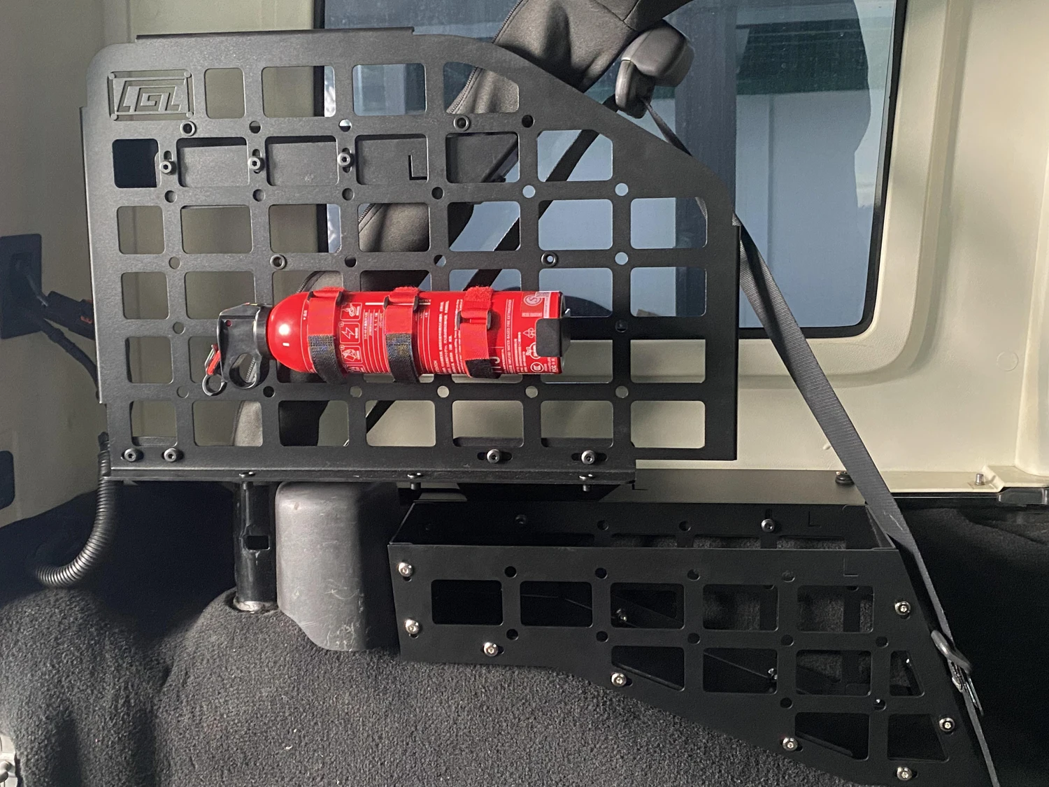For Jeep Wrangler JK 4-Door Hardtop 2007-2017 Rear Side Window Storage Panel Rear Trunk Debris Rack Storage Molle Panel