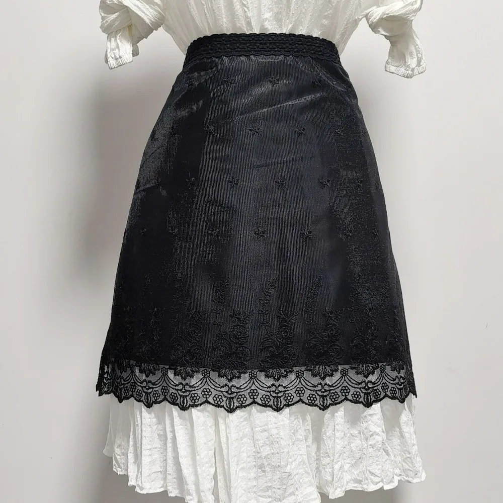 Half Length Half Apron Lace Trim Water Resistant Waist Apron Black White Color Floral Embroidered Water Resistant Apron For Home