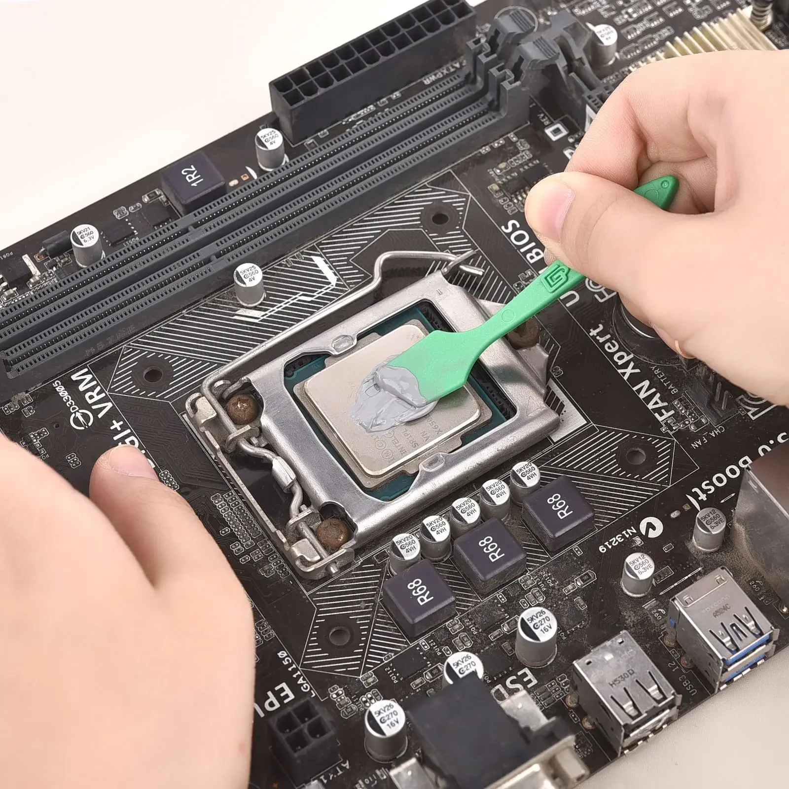 1/3/7/15/30 جرام رمادي GD-2/GD007 معجون حراري موصل المبرد الجص لزج لاصق الغراء لرقاقة VGA RAM LED IC برودة