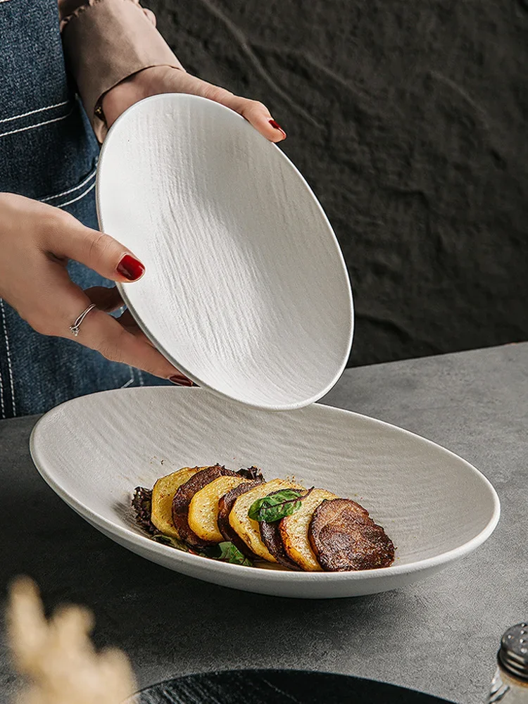 Elegant Ceramic Oval Bowl Salad Plate Boat Shape Fish Plate Restaurant High End Cutlery Pasta Bowl Dining Utensils Bowl
