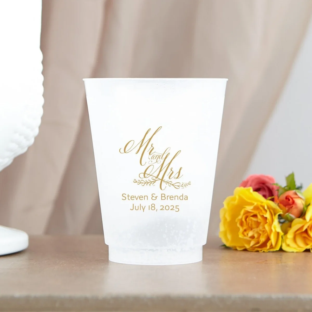 10/50 Personalized Party Cups - 16oz Mr. and Mrs. w/ branch - Custom Cups, Engagement Party, Wedding Favor, Personalized Tablewa