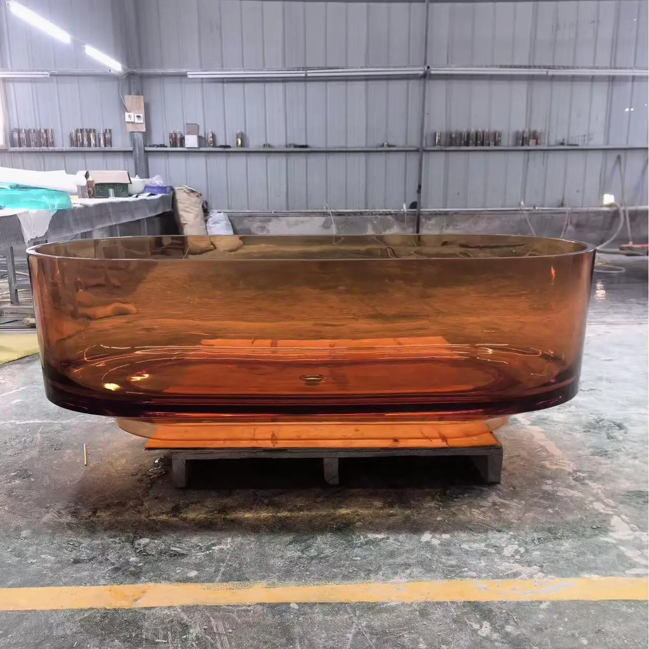 モダンな透明樹脂製自立式バスタブ（排水口付き、カスタムカラー、エアマッサージ、ソリッドサーフェス）