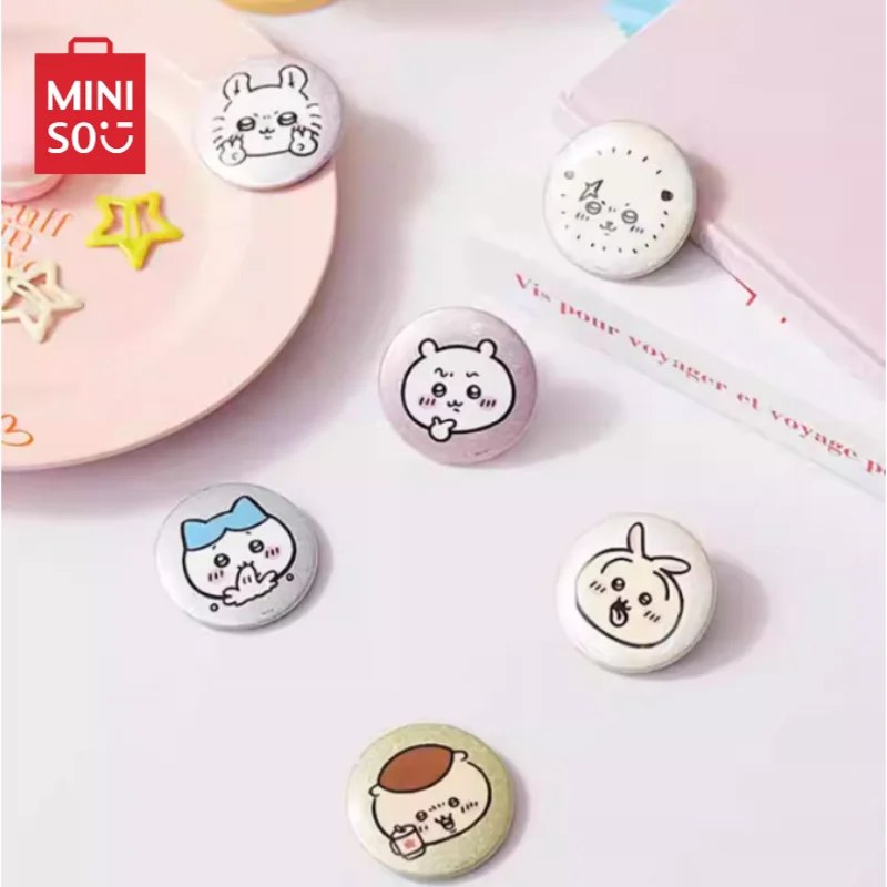 

MINISO Chiikawa Series Badge Blind Box Decorative Brooch Portable Kawaii Cartoon Children's Toys Peripheral Usagi Birthday Gift