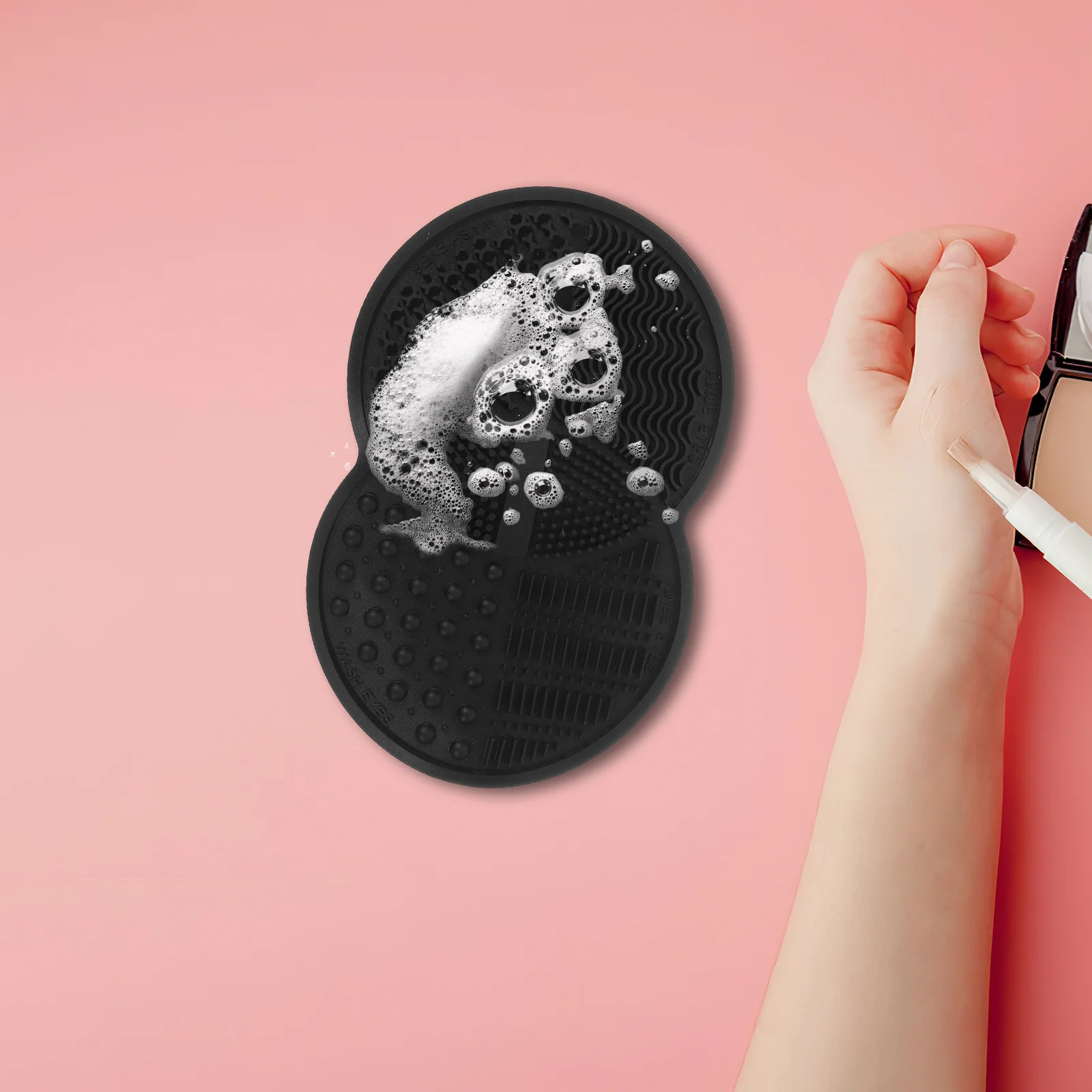 Makeup Tool Cleaner Mat Silicone Efficient Time Saving Cleaning Pad for Eyeshadow Foundation Makeup Brush Cleaner