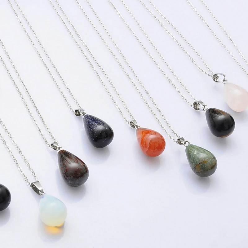 European And American Jewelry Natural Stone Crystal Necklace Women Agate Drop Pendant Clavicle Necklace Oval Jade Small Pendant