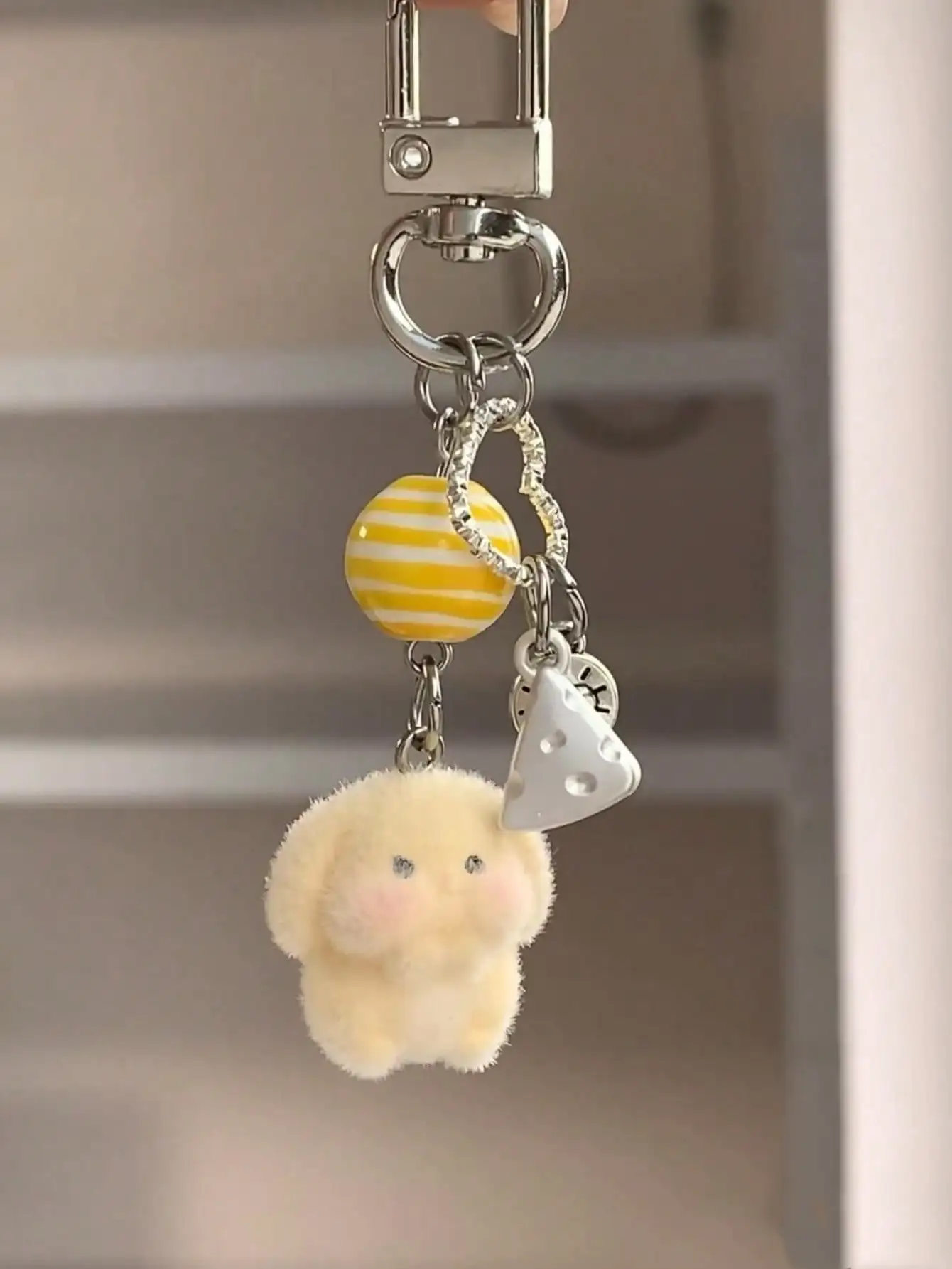 Women's Flocked Cartoon Droopy Ear Rabbit Keychain Cheese Ball Pendant Accessory, Cute & Adorable Earphone/Bag Keychain Gifts For Mother, Father, Graduation, And Teacher