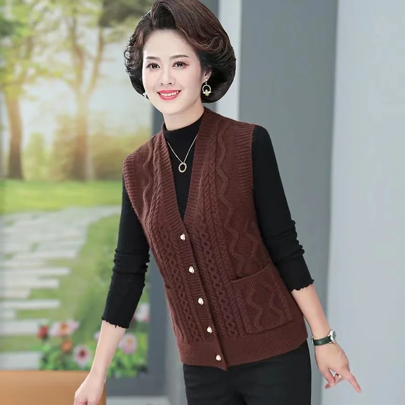 New Middle-Aged Elderly Mother Vest Women Autumn V Neck Knitting Cardigan Tops Casual Sleeveless Solid Color Waistcoat Female