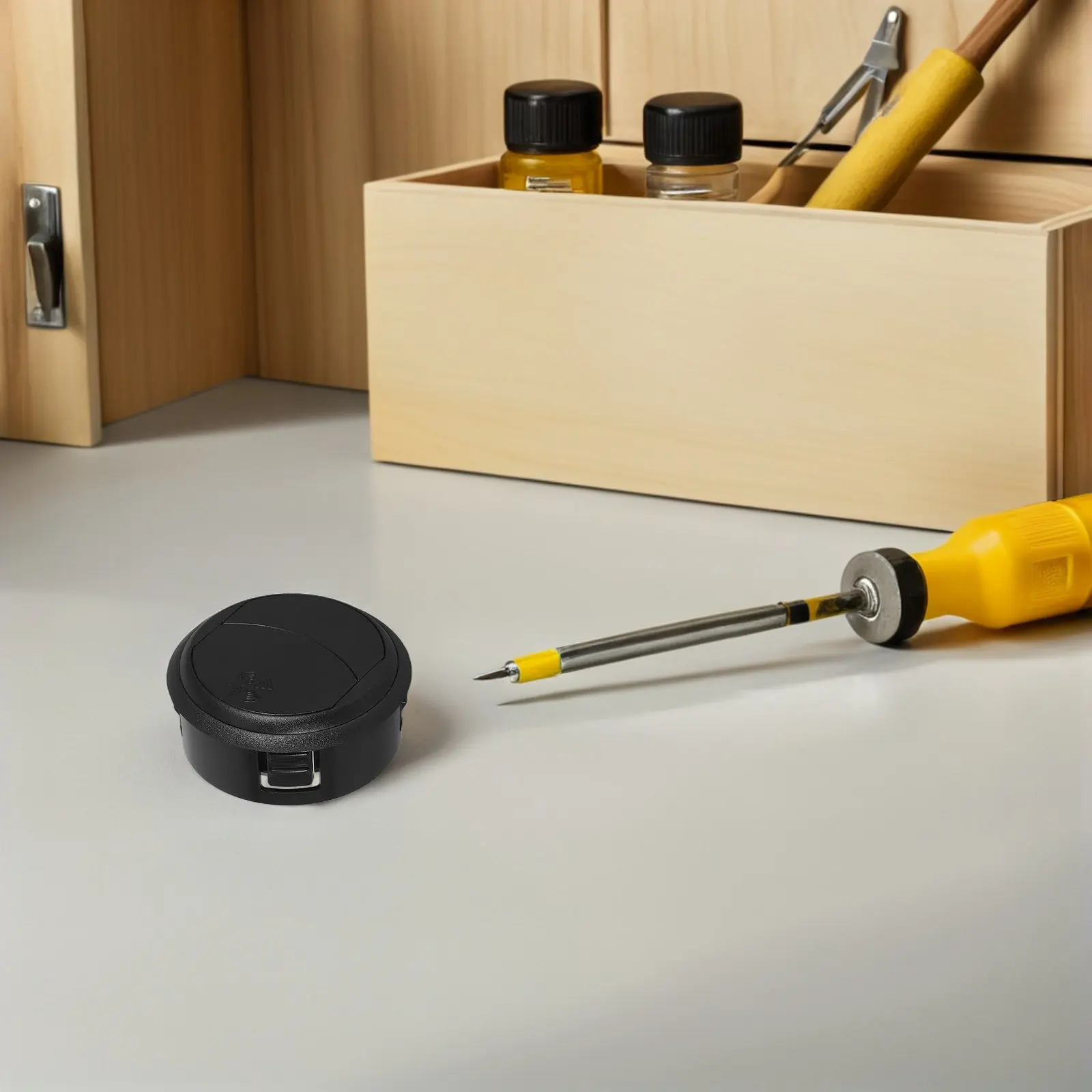 

Комплект из 4 универсальных вентиляционных решеток для автомобиля с регулировкой потока воздуха, для автодомов, яхт, лодок, прицепов, из долговечных материалов