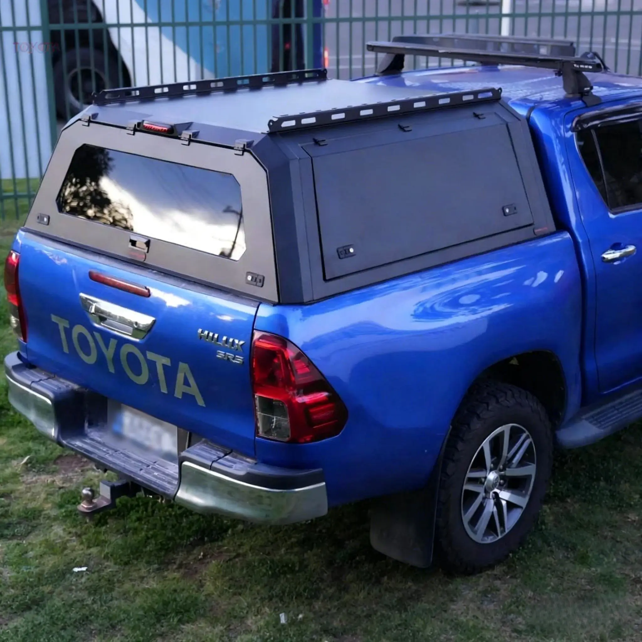 

For 4x4 Pickup Aluminum Alloy Hard Top Canopy-Waterproof Dust-Proof Tailbox No-Drill Installation Unbeatable Quality