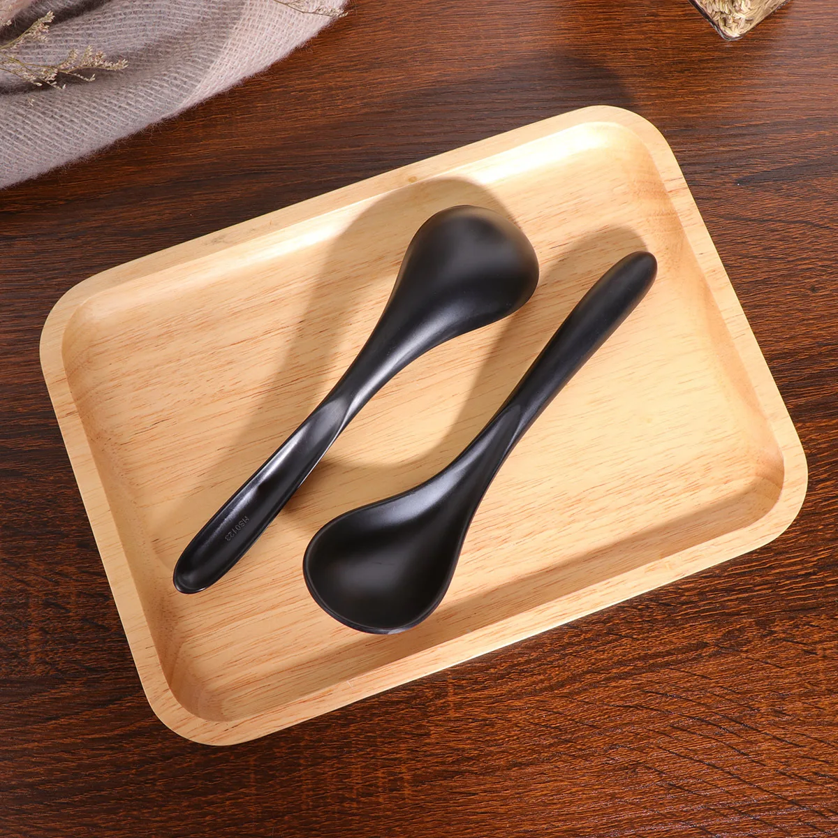 

6Pcs Black Imitation Porcelain Soup Spoon Commercial Quality Tableware for Home and Catering Hs0123 Spoon