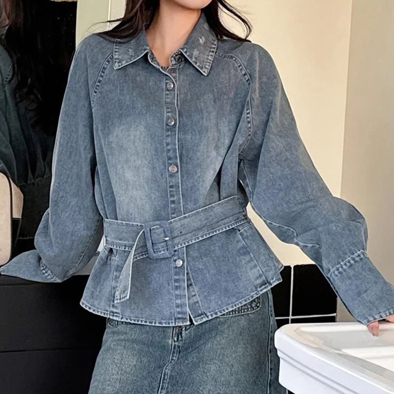 Vintage Denim Jacket Women Casual Cinched Waist Belt Patchwork Loose Coats Autumn Retro Streetwear Turn Down Collar Outwear Tops