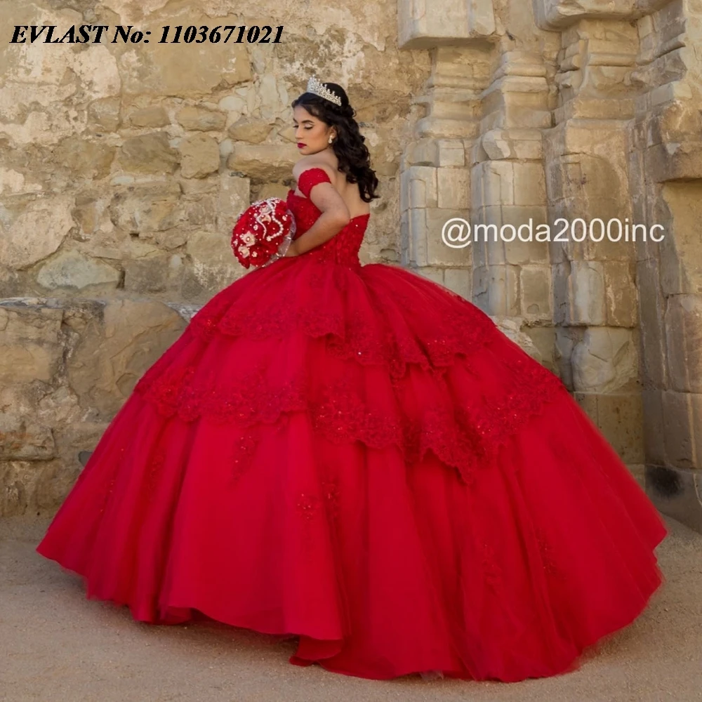 فستان Quinceanera أحمر لامع مخصص من EVLAST مزين بالدانتيل ومشد متدرج حلو 16 فيستدوس دي 15 أنوس SQ730