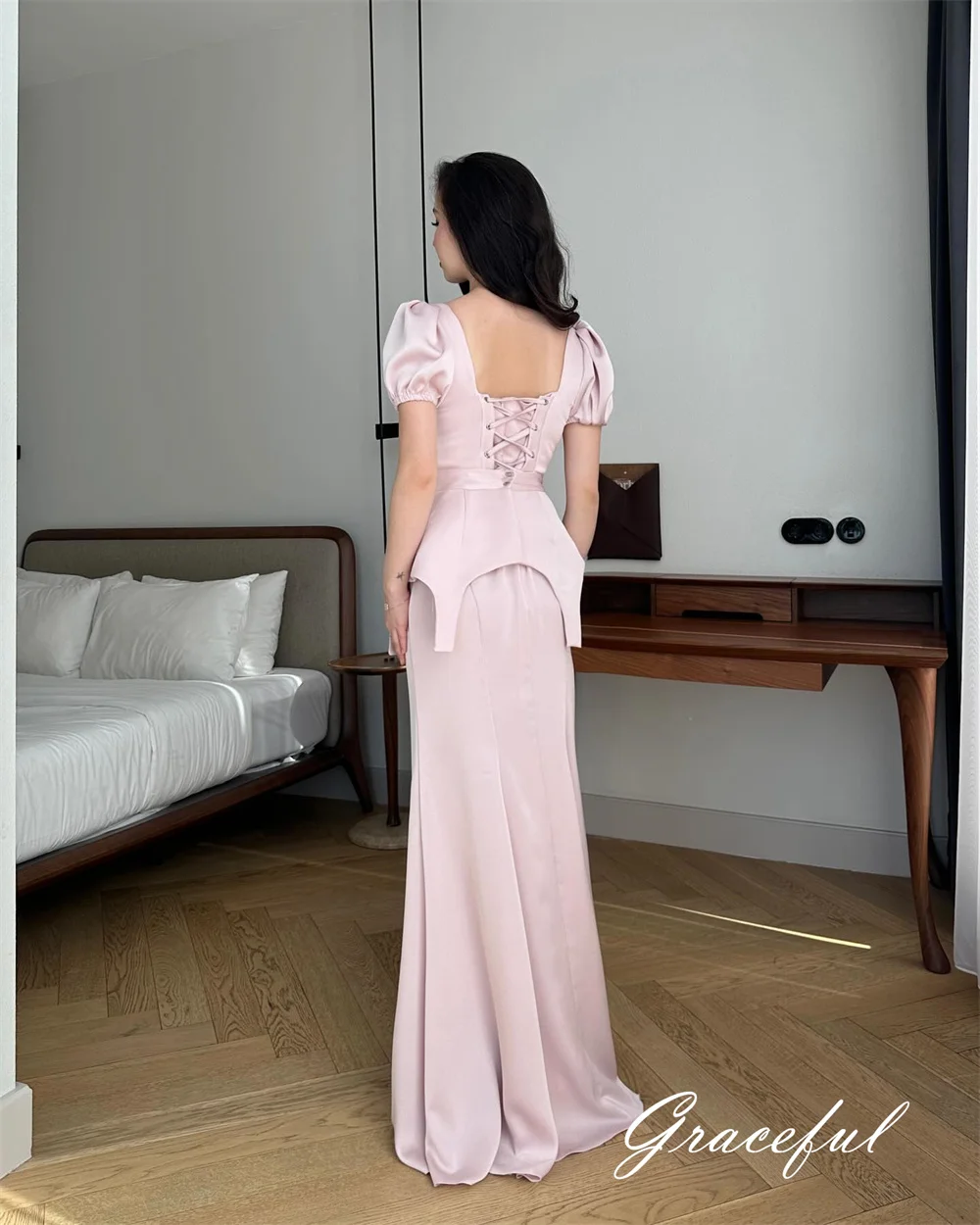 Vestido de noche de satén rosa Simple personalizado, vestido de fiesta de manga corta con cuello cuadrado a la moda, largo hasta el suelo Formal, Celebri