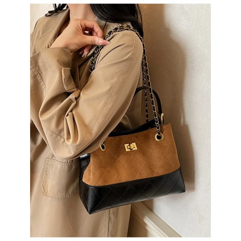 

2025 Versatile Tote Bag, Minimalist Shoulder Purse for Women, Fashion Crossbody Tote, Casual Day-to-Night Bag, Textured Sling