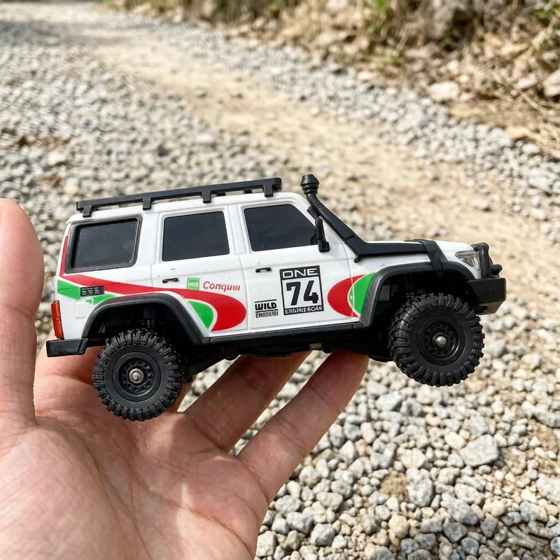 Huangbo HB-R4301 Remote Control Car Desktop 1/43 Simulated Climbing Off-Road Mini Full Scale RC Four-Wheel Drive Electric Gift