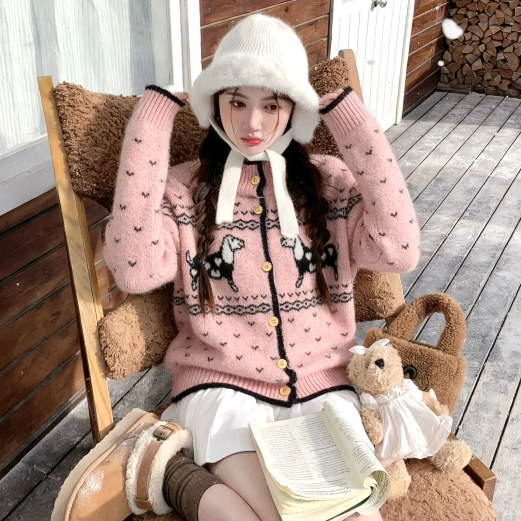 

Свободный кардиган с высоким воротником для полных женщин, зимний, в корейском стиле, милый, омолаживающий, розовый, с цветочной вышивкой