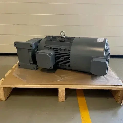 2026 Brand New Original Gear Reducer with Motor SK9072.1AZBD-132SH/4TF-5.5KW Industrial Automated Electrical Equipment