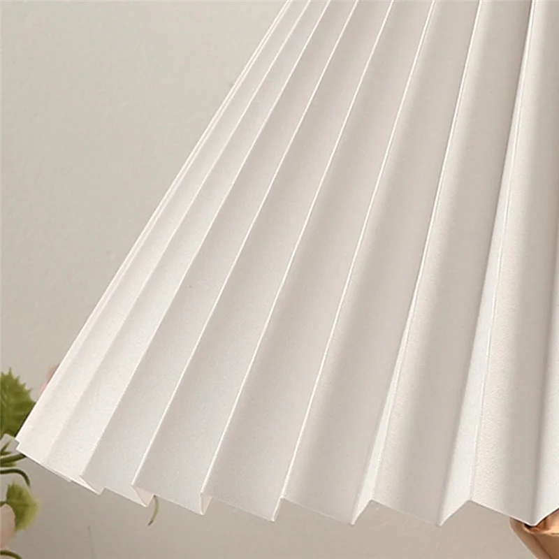 

Classy-USB Ретро плиссированная прикроватная лампа Настольная милая настольная лампа для спальни Девушка Принцесса Кровать Лампа Деко База Светодиодный светильник Easy T