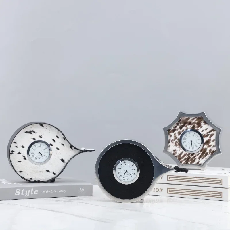 Stainless Steel Table Clock Office Retro Luxury Desktop Clock Nordic Interior Unique Design Clocks Art Home Decoration Clocks