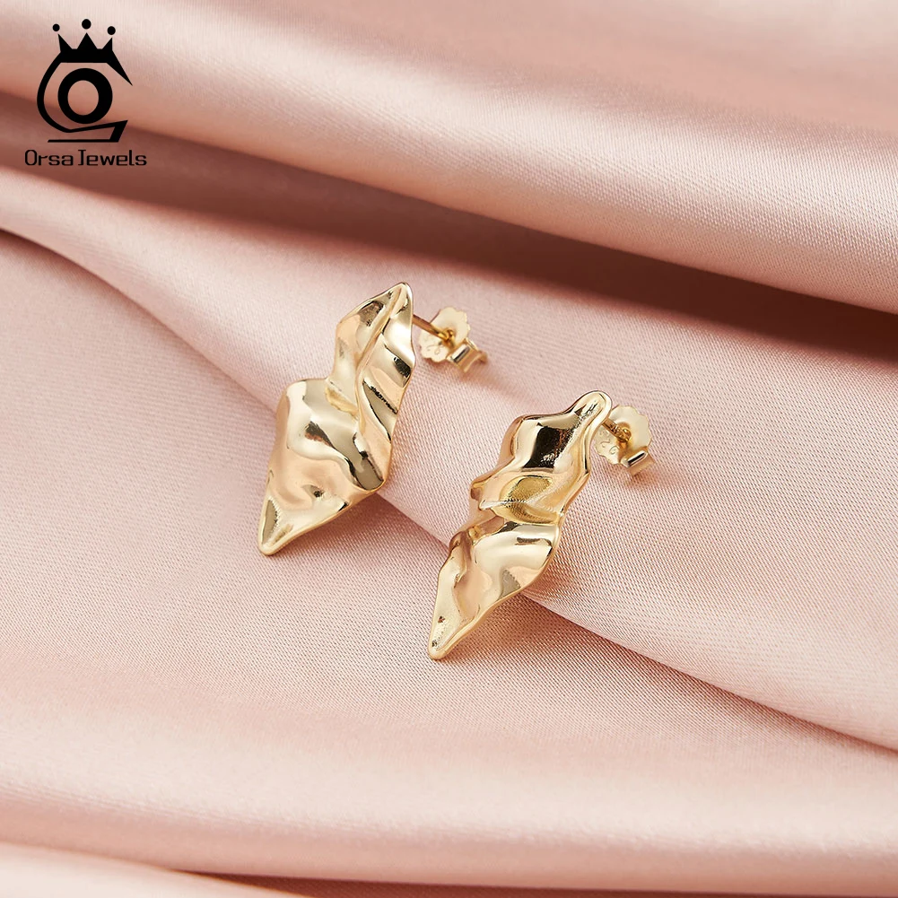 ORSA JEWELS Genuine 925 Sterling Silver Leaf Charm Stud Earrings Luxury Leaf Earrings Elegant Casual Chic Modern Jewelry GAE04