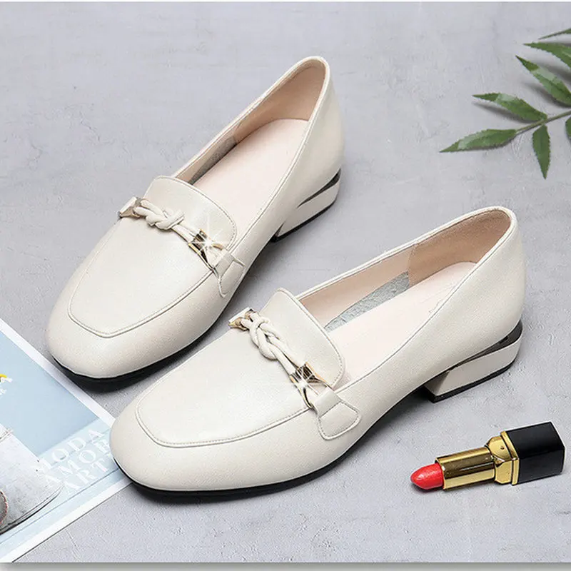 Spring Autumn Ladies Genuine Leather Soft Loafers Flats Shoes Women's Comfort Soft Sole Slip-On Casual Shoes Mom Shoes Plus Size