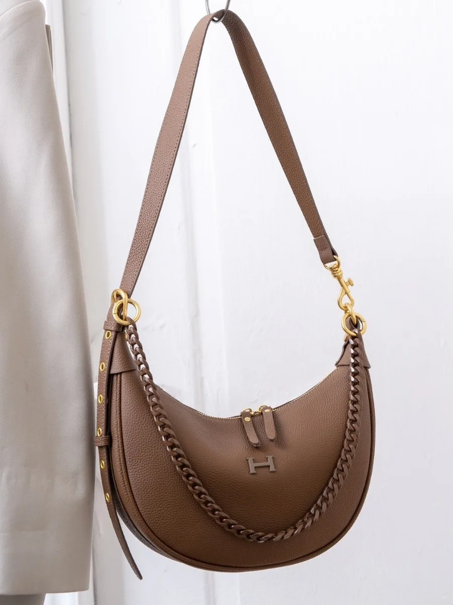 

Сумка подмышки из натуральной кожи с дизайном Moon Tooth, верхний слой из воловьей кожи, новинка 2024, простая универсальная наклонная сумка на одно плечо