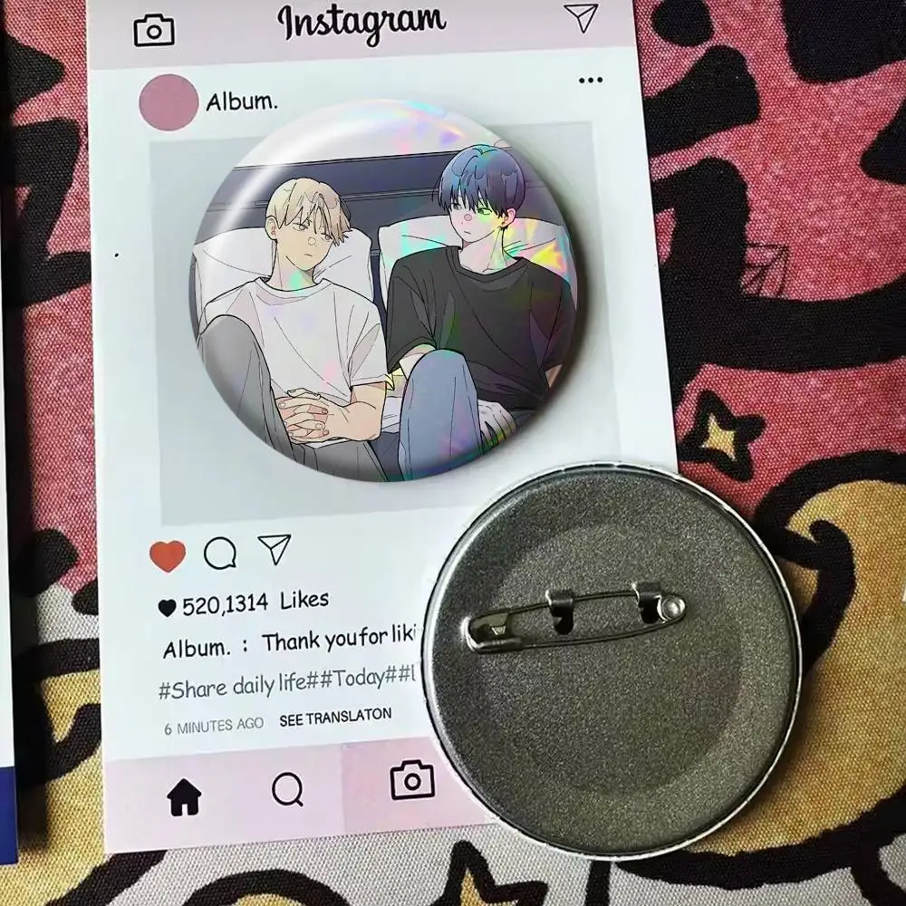 Lustiges Manhwa One-Room TA Laser-Abzeichen, geeignet für Rucksäcke, Kleidung, Hüte, Dekoration, kreative Accessoires – Detail 7