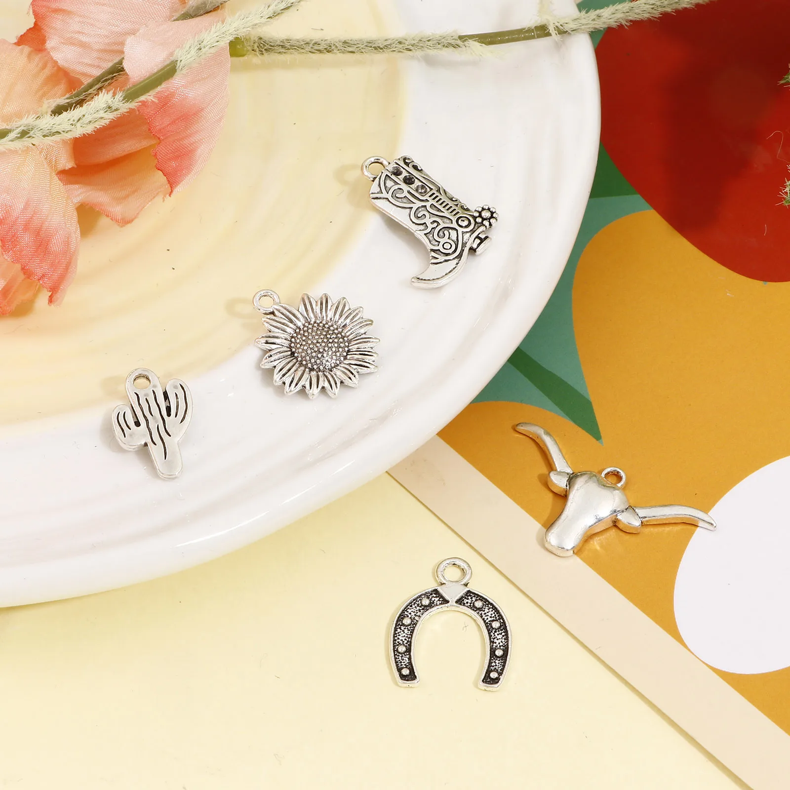 20pcs West Cowboy Charms Antique Silver Color Sunflower Boot Cactus Pendants DIY Necklace Earrings Women Party Jewelry Findings